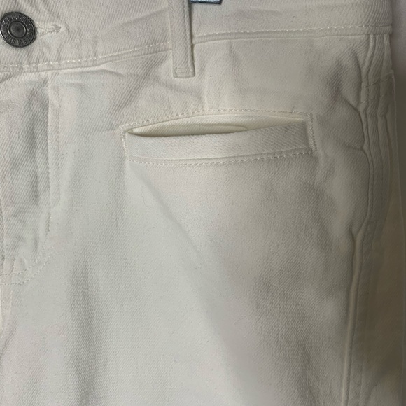 LEVI'S CLASSIC WIDE LEG CROPPED JEANS - Picture 7 of 10